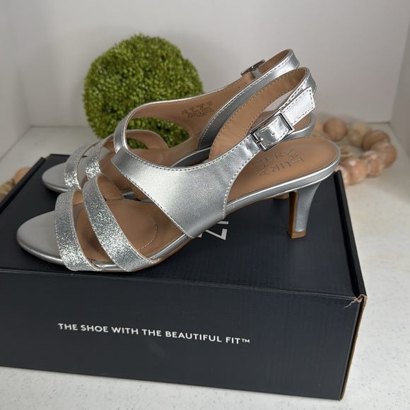 Naturalizer Taimi Heeled Sandals, Silver, Women's 8.5 M - Picture 10 of 10